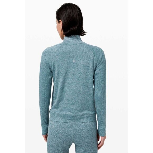 Lululemon Engineered Warmth Half Zip Submarine/White Size 2 - Picture 5 of 11